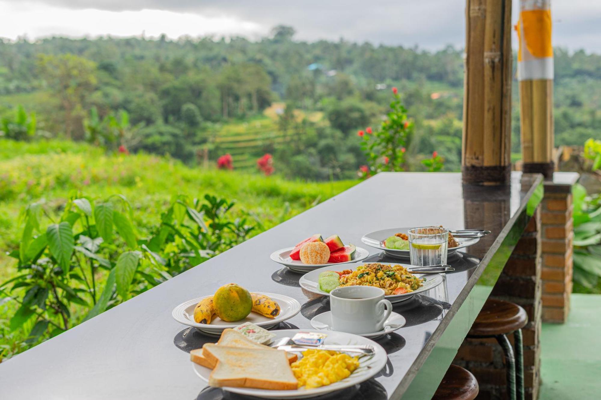 Santya Loka Lodge & Twin Waterfall Jatiluwih Exterior foto