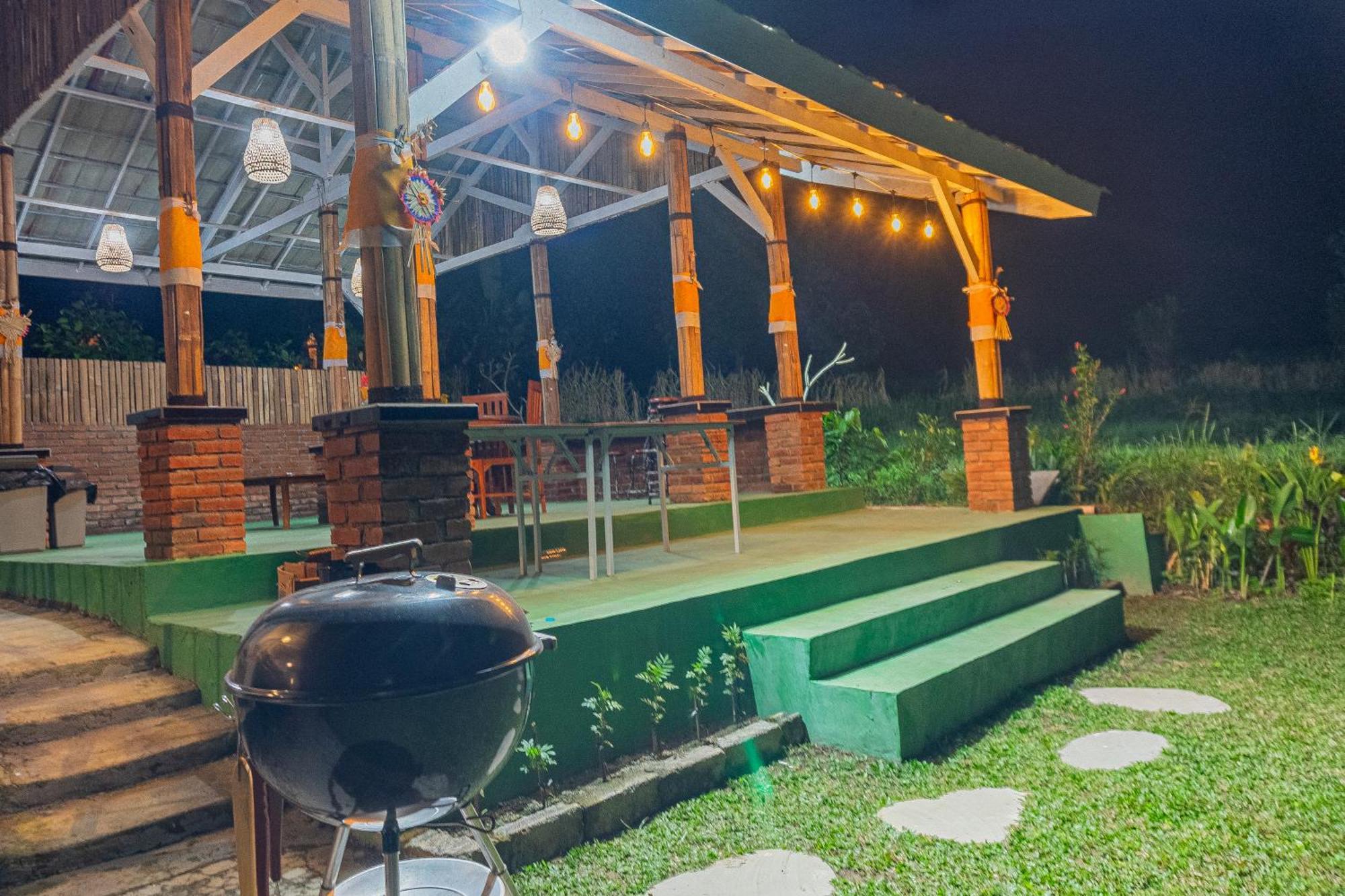 Santya Loka Lodge & Twin Waterfall Jatiluwih Exterior foto